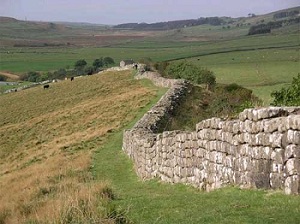 Hadrian_wall.jpg